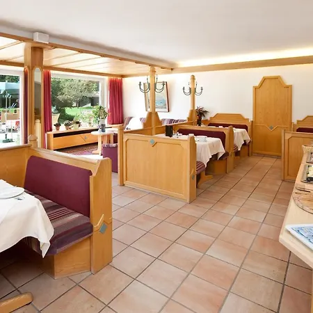 Hotel Garni Kappeler-haus 3*